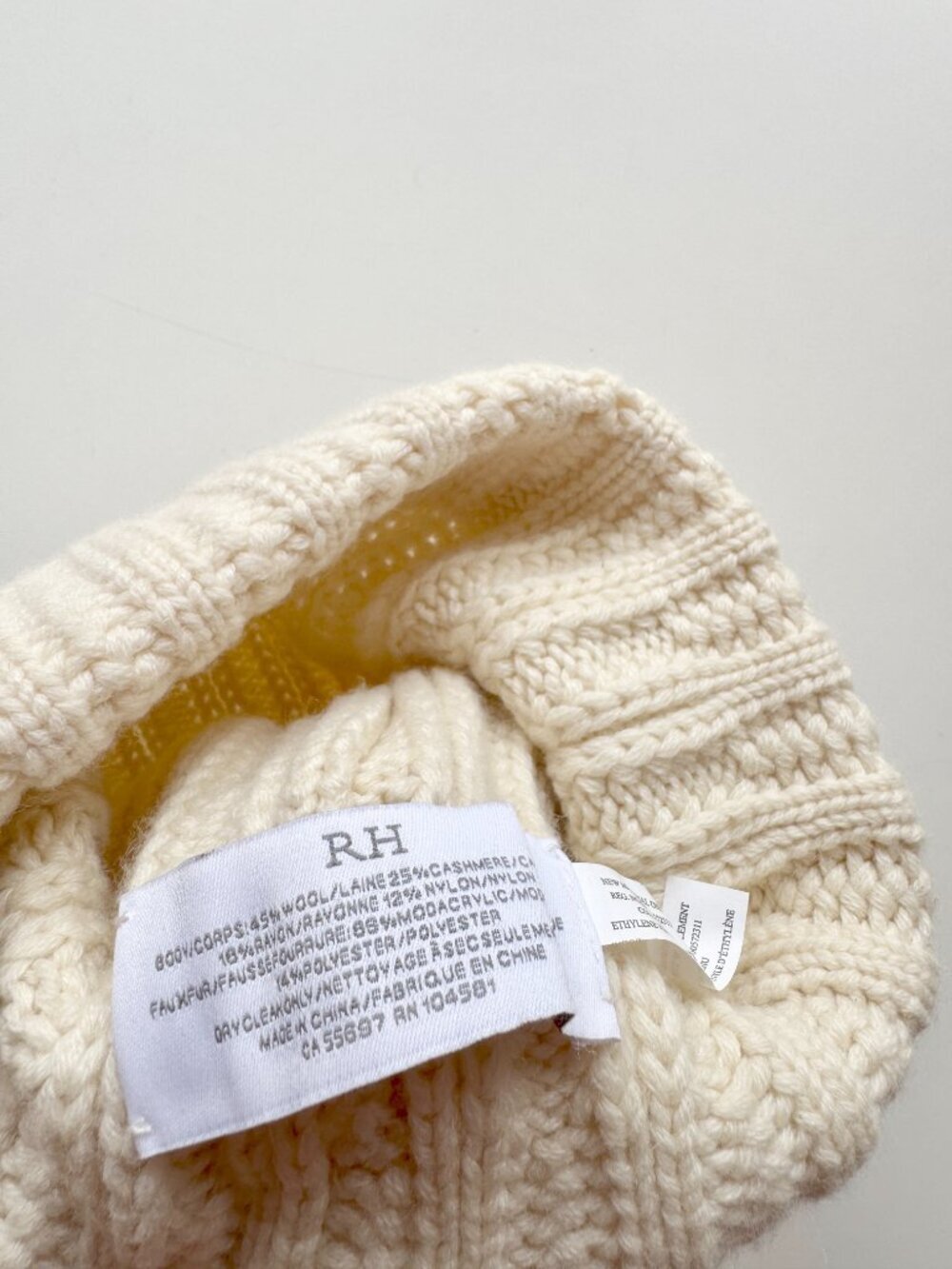 RESTORATION HARDWARE Ivory Wool Cashmere Ribbed Knit Beanie Toque Hat, One Size - Picture 6 of 6